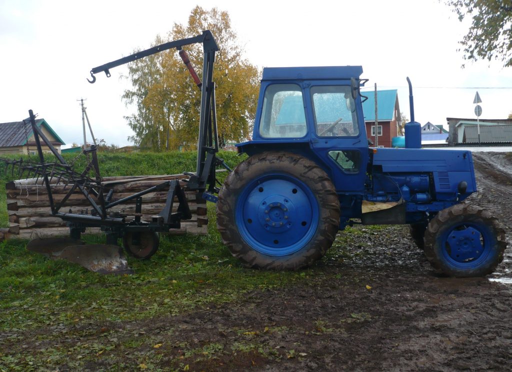 Права на трактор в Заводоуковске